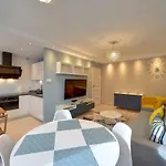 Apartamenty Sun Seasons 24 - Nadrzeczna II Centrum