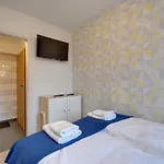 Apartamenty Sun Seasons 24 - Nadrzeczna II Centrum